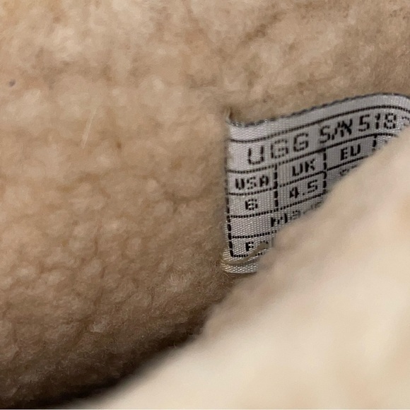 UGG Kona Woman Shoes Size 6 - Picture 9 of 9